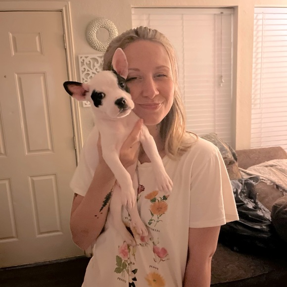 Meet your Posher, Amanda - Picture 5 of 5